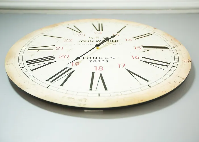 на вулиці наливайка 7 в центрі біля оперного театру після ремонту Apartamento